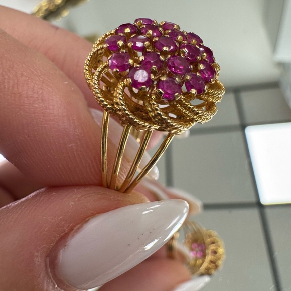 14K yellow gold and pink sapphires cluster ring - Picture 2 of 14